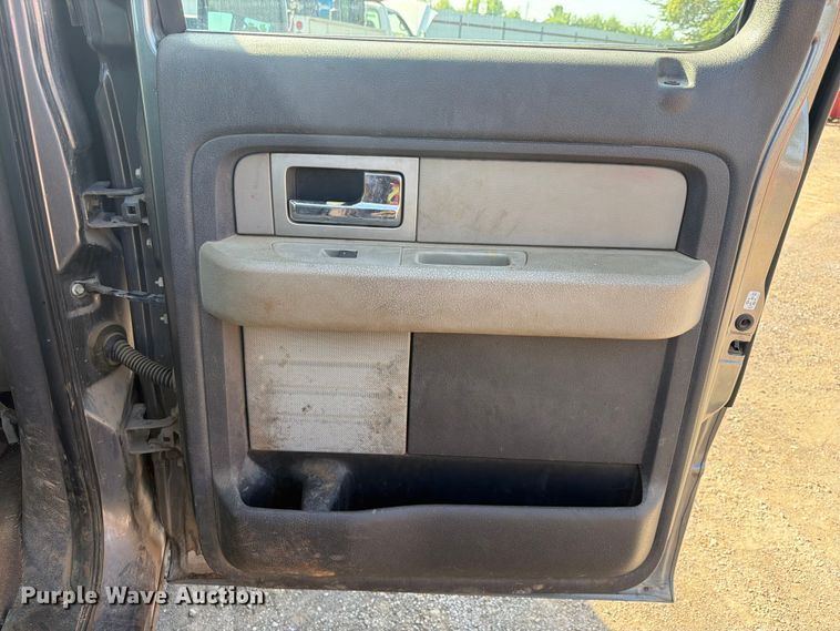 image for item FK5008 2009 Ford F150 Crew Cab pickup truck
