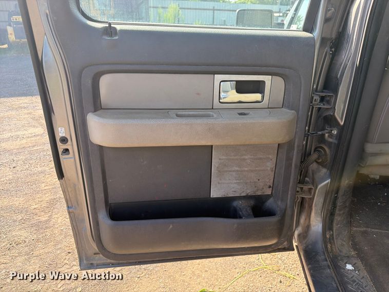 image for item FK5008 2009 Ford F150 Crew Cab pickup truck