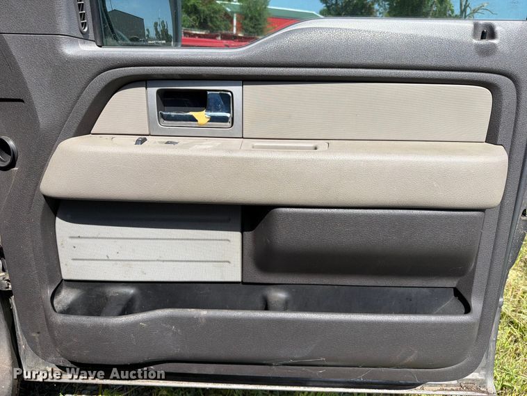 image for item FK5009 2009 Ford F150 Crew Cab pickup truck