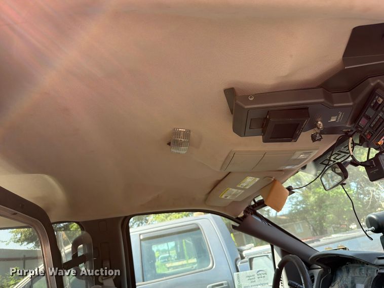 image for item FK5009 2009 Ford F150 Crew Cab pickup truck