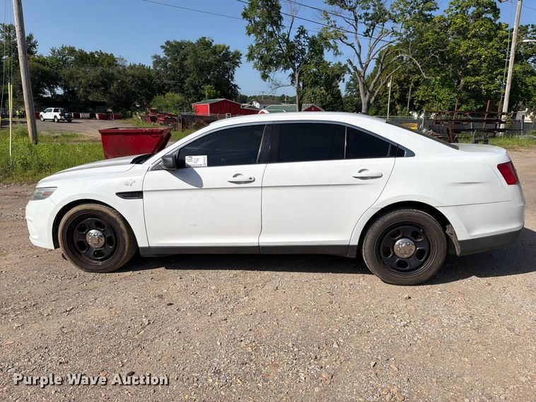 image for item FK5011 2013 Ford Taurus Police Interceptor 