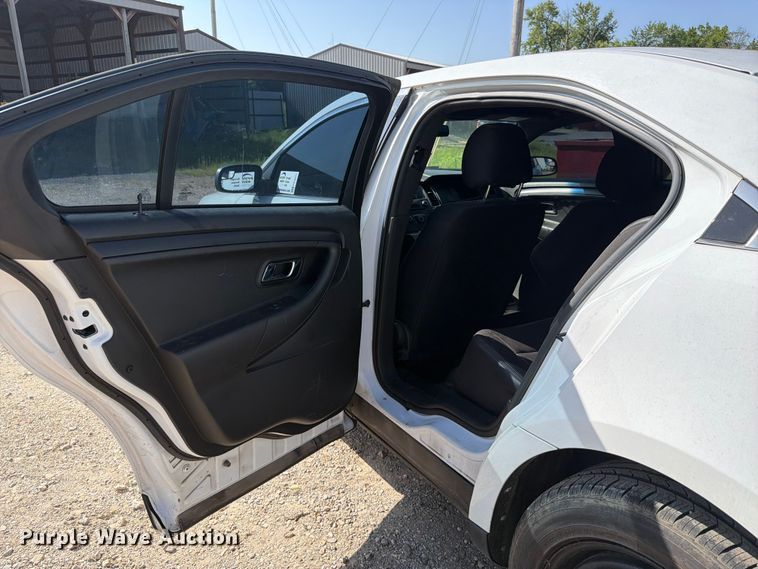 image for item FK5011 2013 Ford Taurus Police Interceptor 