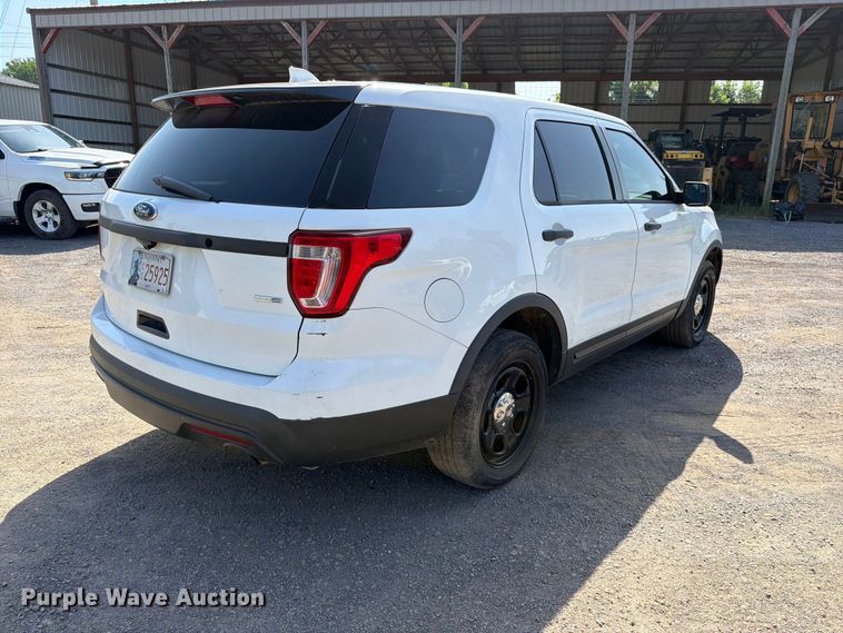 image for item FK5013 2016 Ford Explorer Police Interceptor SUV