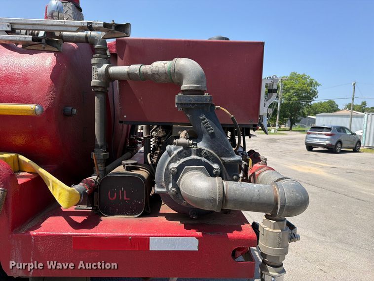 image for item FK5019 1985 Ford F800 pumper fire truck