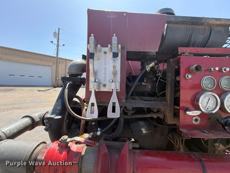 image for item FK5019 1985 Ford F800 pumper fire truck