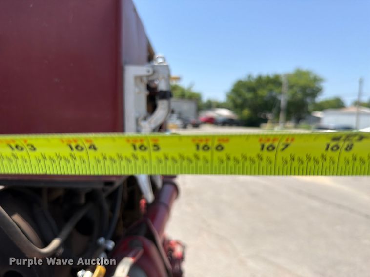 image for item FK5019 1985 Ford F800 pumper fire truck