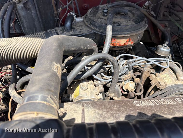 image for item FK5019 1985 Ford F800 pumper fire truck