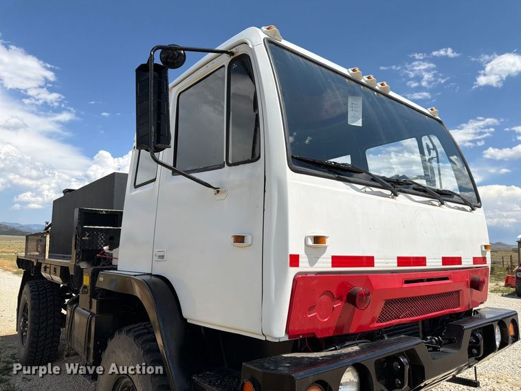 image for item FM7620 1998 Stewart & Stevenson brush fire truck