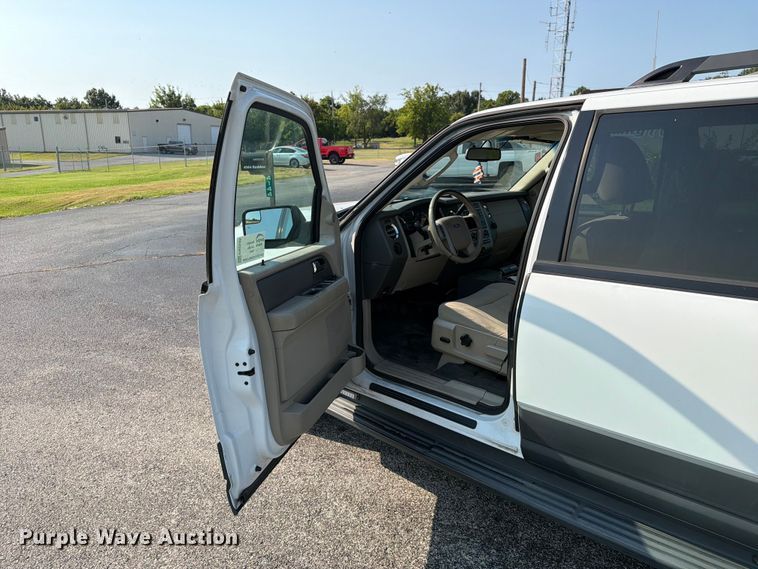 image for item FN2545 2013 Ford Expedition SUV