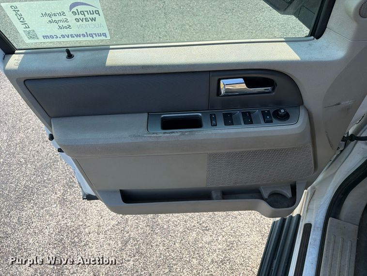 image for item FN2545 2013 Ford Expedition SUV