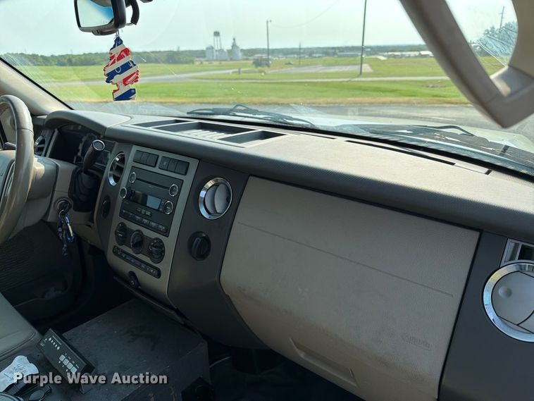 image for item FN2545 2013 Ford Expedition SUV