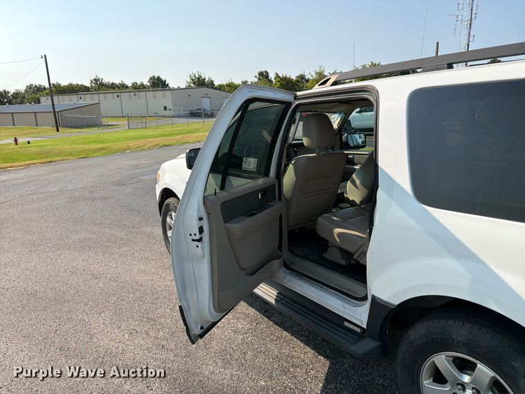 image for item FN2545 2013 Ford Expedition SUV