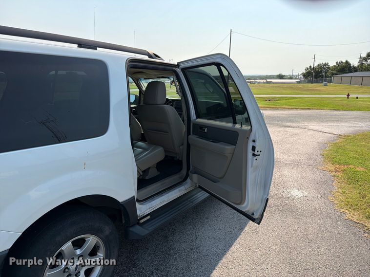 image for item FN2545 2013 Ford Expedition SUV