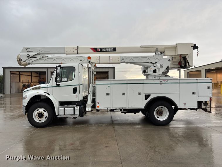 image for item FP3013 2014 Freightliner M2 bucket truck
