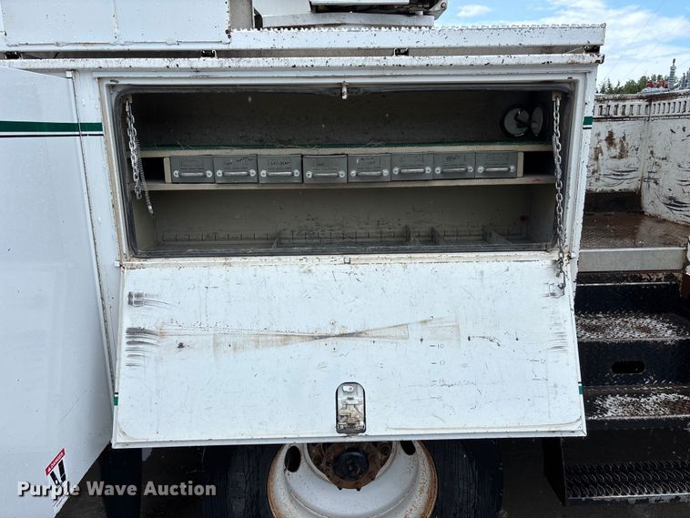 image for item FP3013 2014 Freightliner M2 bucket truck