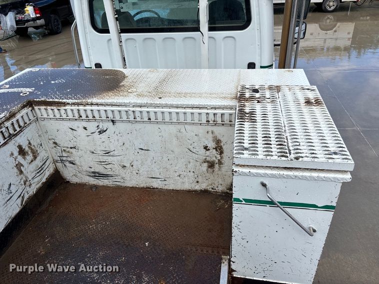 image for item FP3013 2014 Freightliner M2 bucket truck