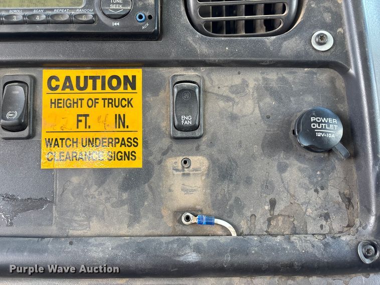 image for item FP3013 2014 Freightliner M2 bucket truck