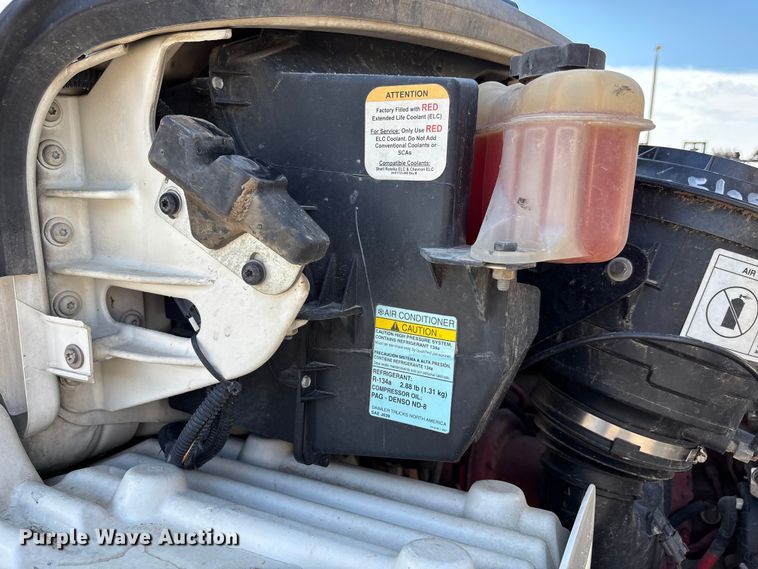 image for item FP3013 2014 Freightliner M2 bucket truck