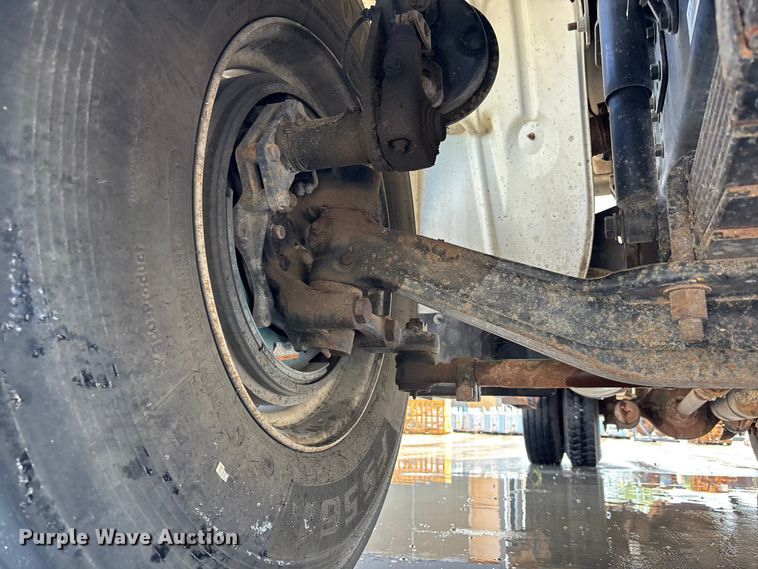 image for item FP3013 2014 Freightliner M2 bucket truck