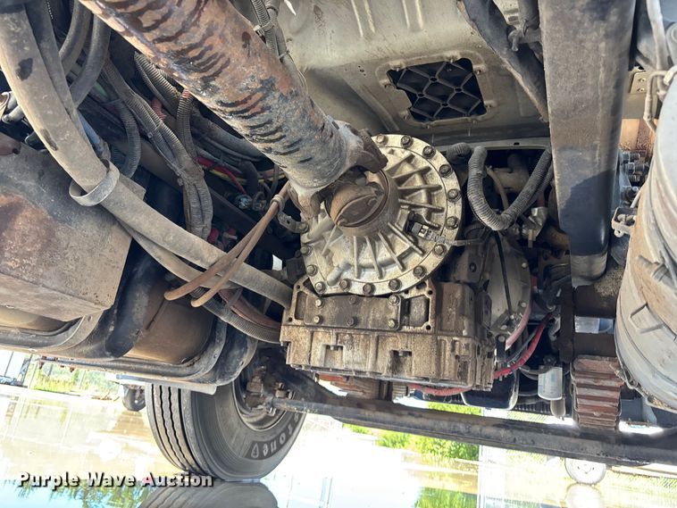 image for item FP3013 2014 Freightliner M2 bucket truck