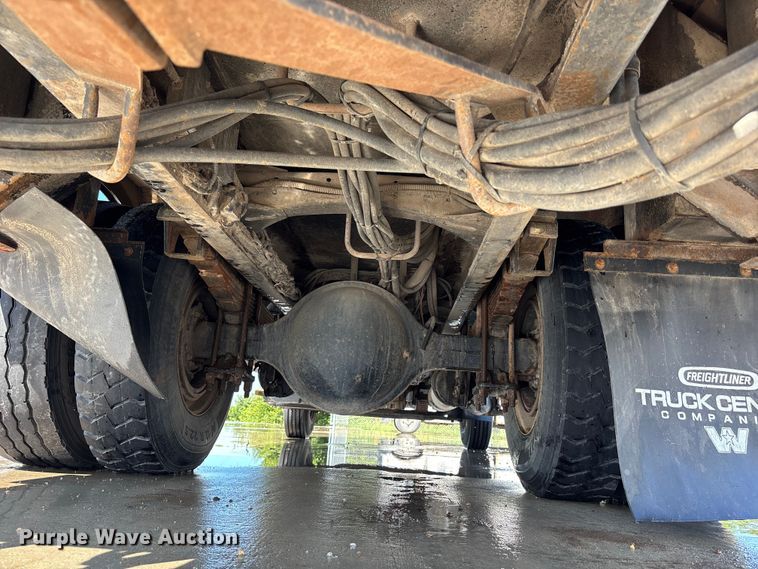 image for item FP3013 2014 Freightliner M2 bucket truck