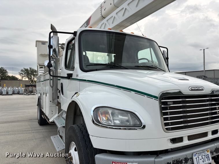 image for item FP3014 2016 Freightliner M2 bucket truck