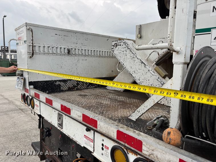 image for item FP3014 2016 Freightliner M2 bucket truck