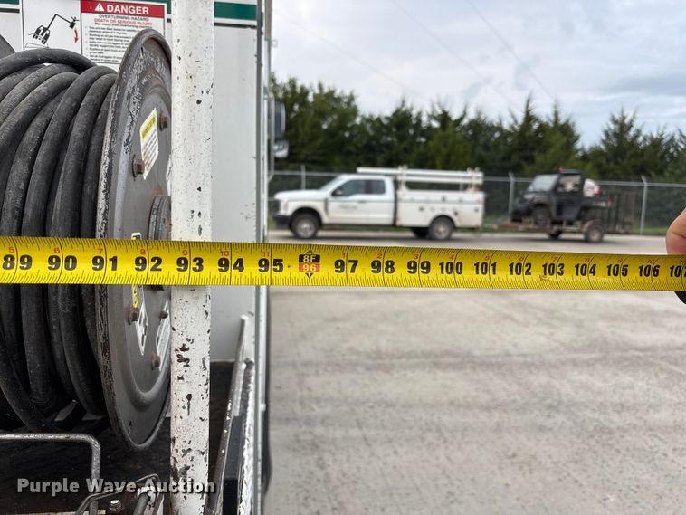image for item FP3014 2016 Freightliner M2 bucket truck