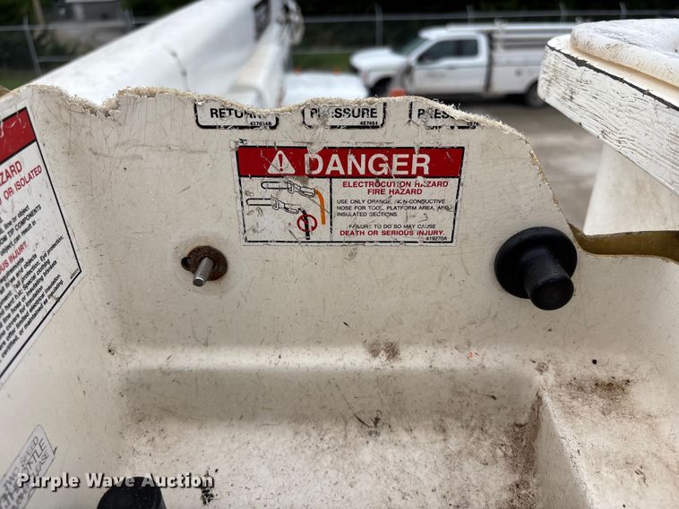 image for item FP3014 2016 Freightliner M2 bucket truck