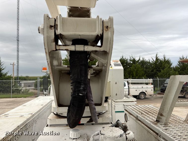image for item FP3014 2016 Freightliner M2 bucket truck
