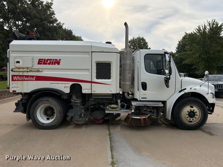 image for item FP4032 2009 Freightliner Business Class M2 street sweeper truck