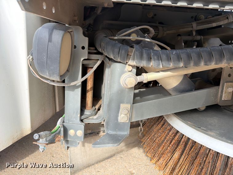 image for item FP4032 2009 Freightliner Business Class M2 street sweeper truck