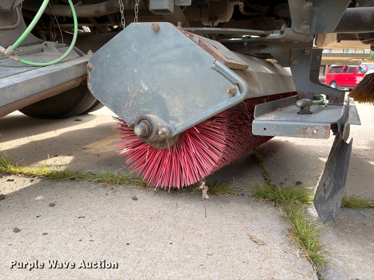 image for item FP4032 2009 Freightliner Business Class M2 street sweeper truck