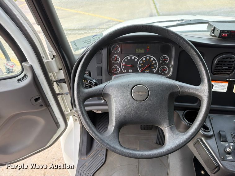 image for item FP4032 2009 Freightliner Business Class M2 street sweeper truck