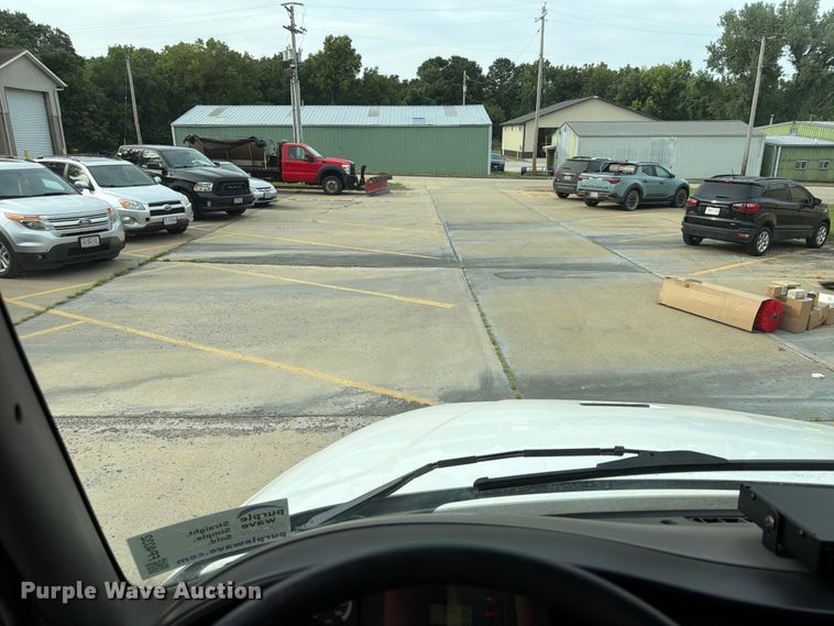 image for item FP4032 2009 Freightliner Business Class M2 street sweeper truck
