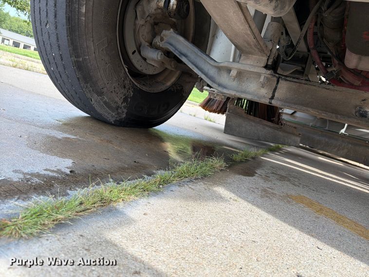 image for item FP4032 2009 Freightliner Business Class M2 street sweeper truck