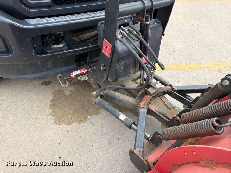 image for item FP4033 2016 Ford F550 Super Duty flatbed truck