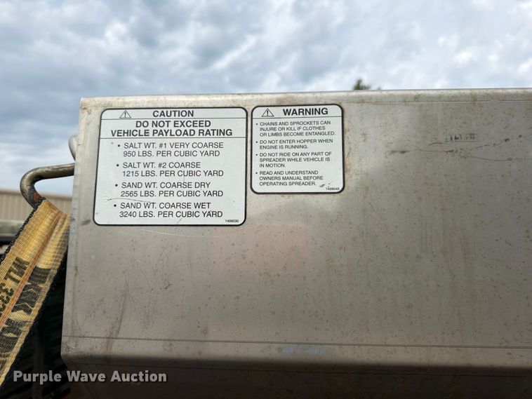 image for item FP4033 2016 Ford F550 Super Duty flatbed truck