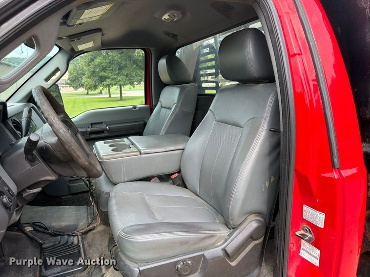 image for item FP4033 2016 Ford F550 Super Duty flatbed truck