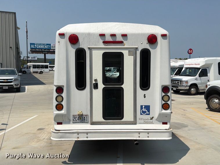 image for item FT6121 2012 Ford Eldorado E350 Super Duty shuttle bus