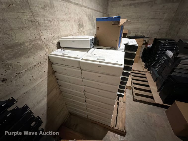 image for item FT6656 Projectors