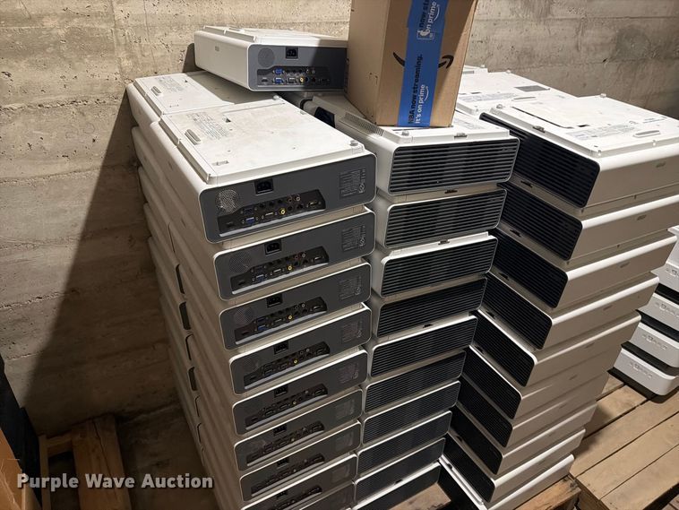 image for item FT6656 Projectors