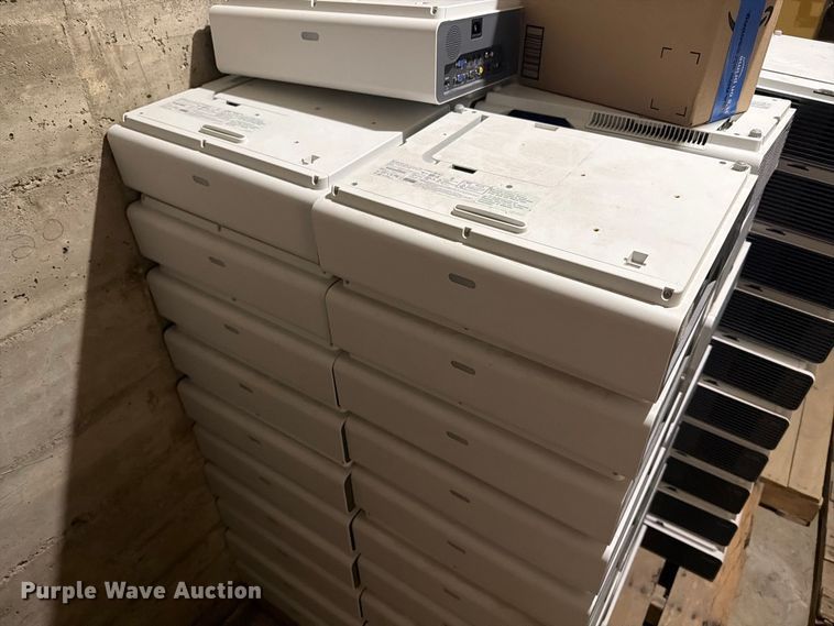 image for item FT6656 Projectors