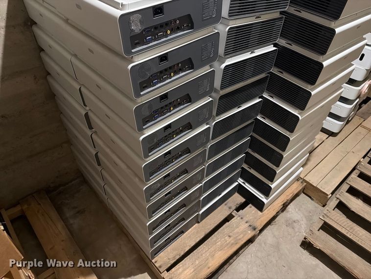 image for item FT6656 Projectors