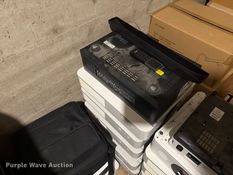 image for item FT6656 Projectors