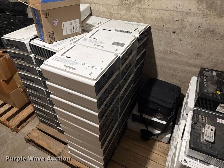 image for item FT6656 Projectors