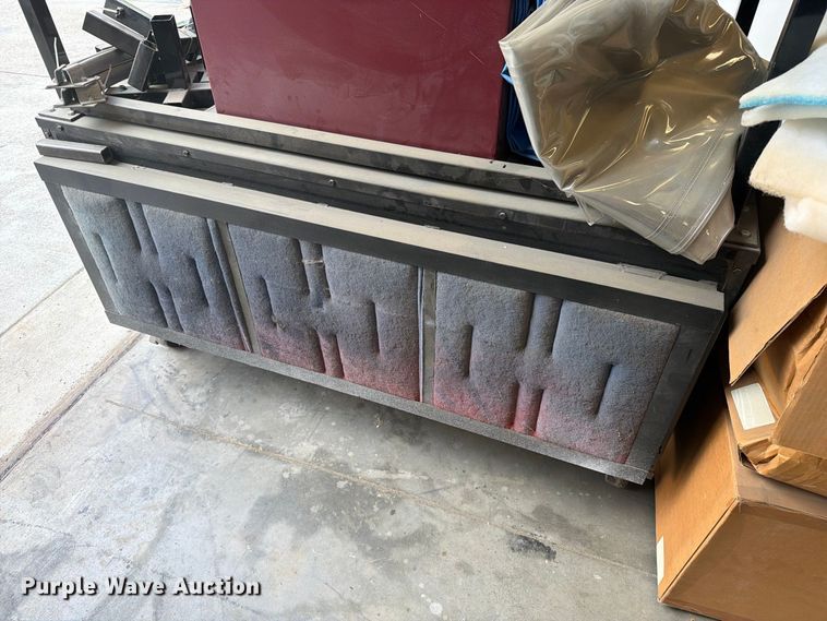 image for item FT6659 Paint booth