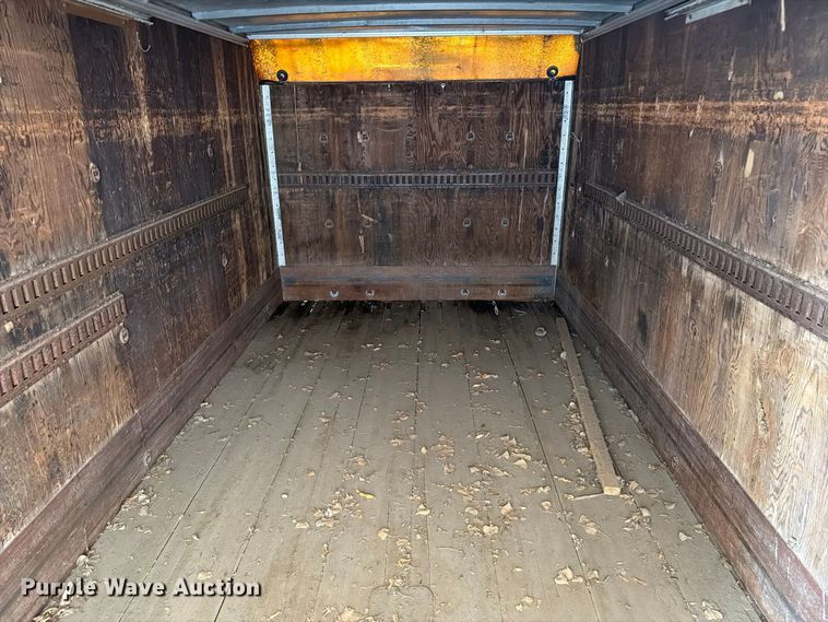 image for item FT6661 1989 International 1654 box truck
