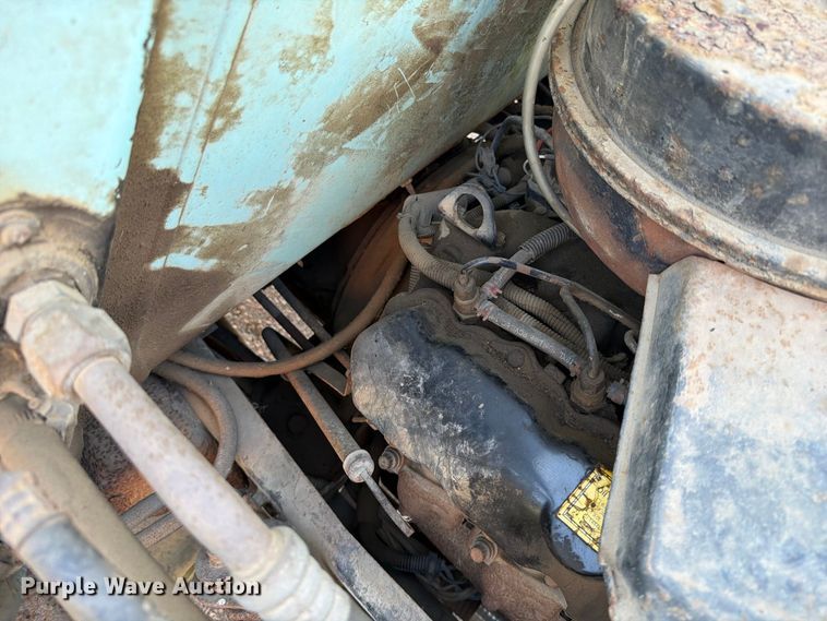 image for item FT6661 1989 International 1654 box truck