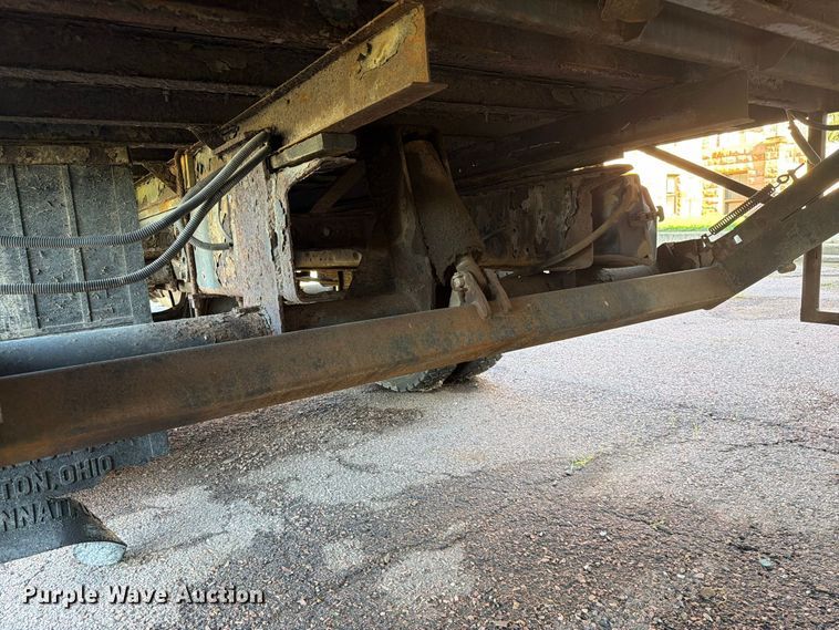 image for item FT6661 1989 International 1654 box truck
